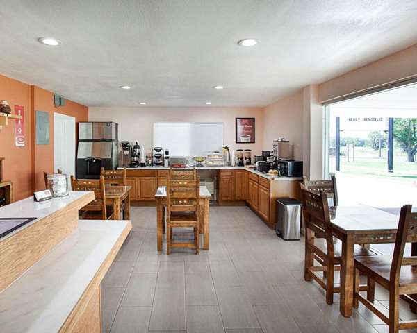 Amenities - Econo Lodge Phillipsburg