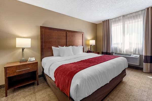  - Comfort Inn & Suites Hays - I-70, Exit 159