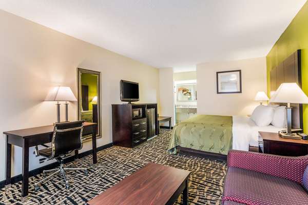  - Quality Inn Russellville