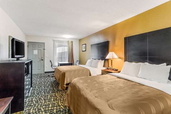  - Quality Inn Russellville