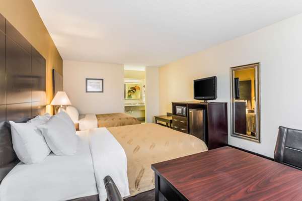  - Quality Inn Russellville