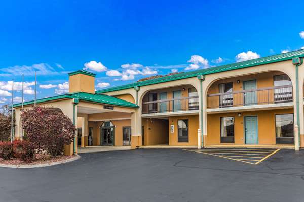 Exterior view - Quality Inn Russellville