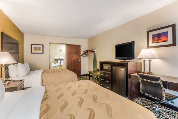  - Quality Inn Russellville