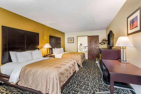  - Quality Inn Russellville