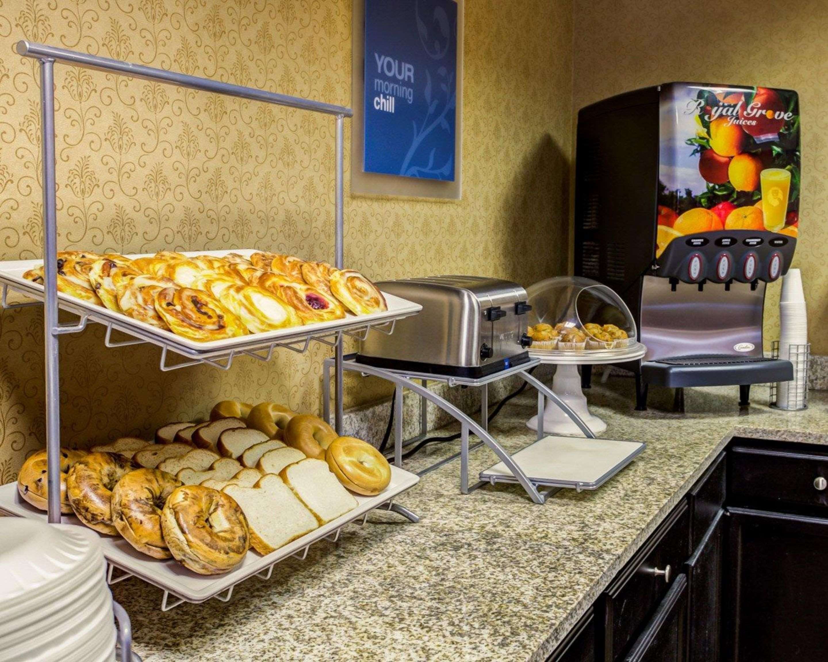 Assorted breakfast items | Comfort Suites