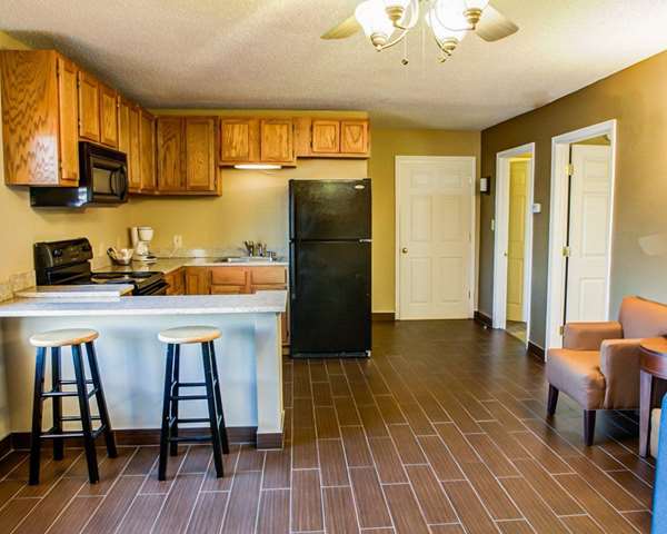 Suite - Comfort Suites Georgetown - I-75, Exit 126