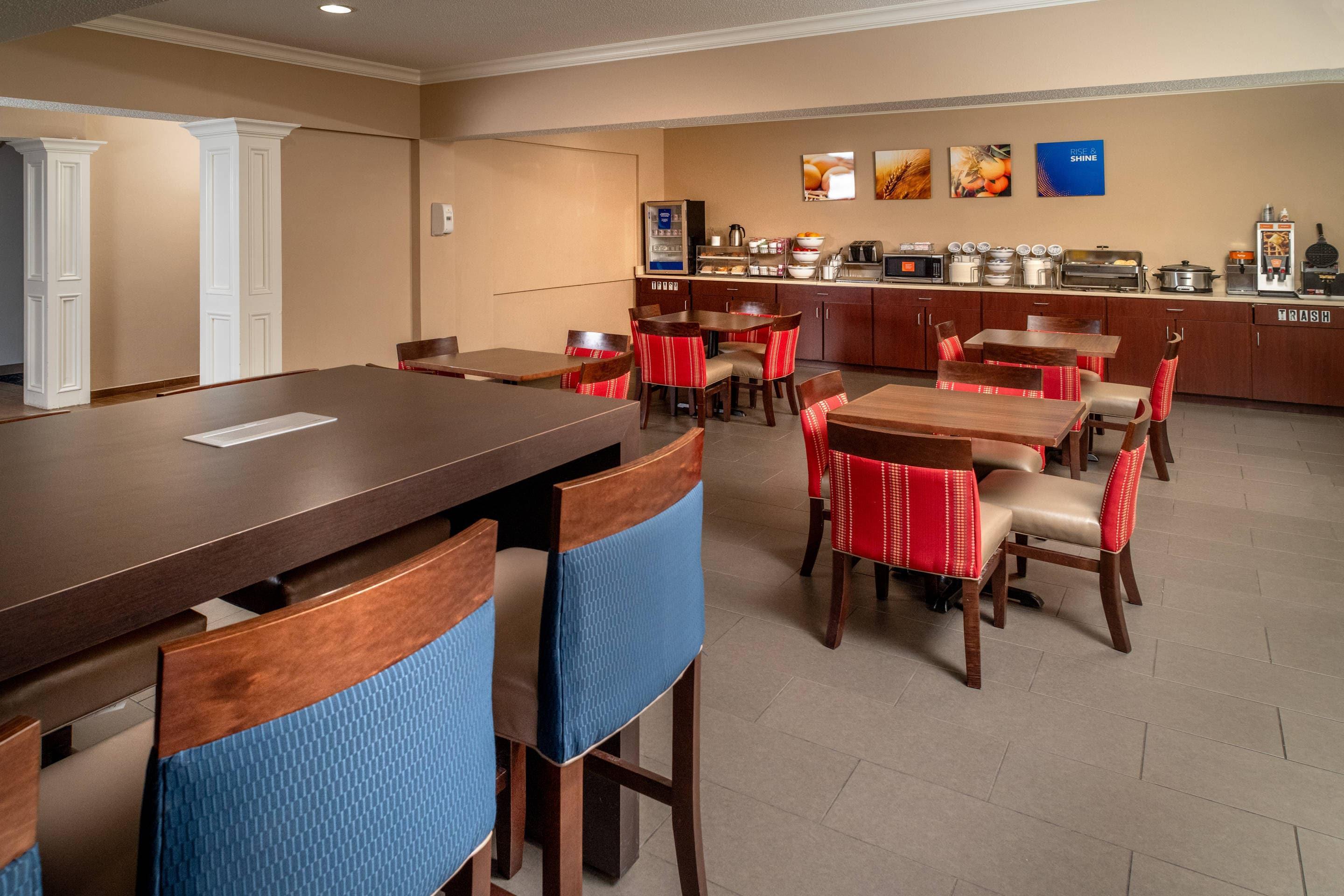 Breakfast area