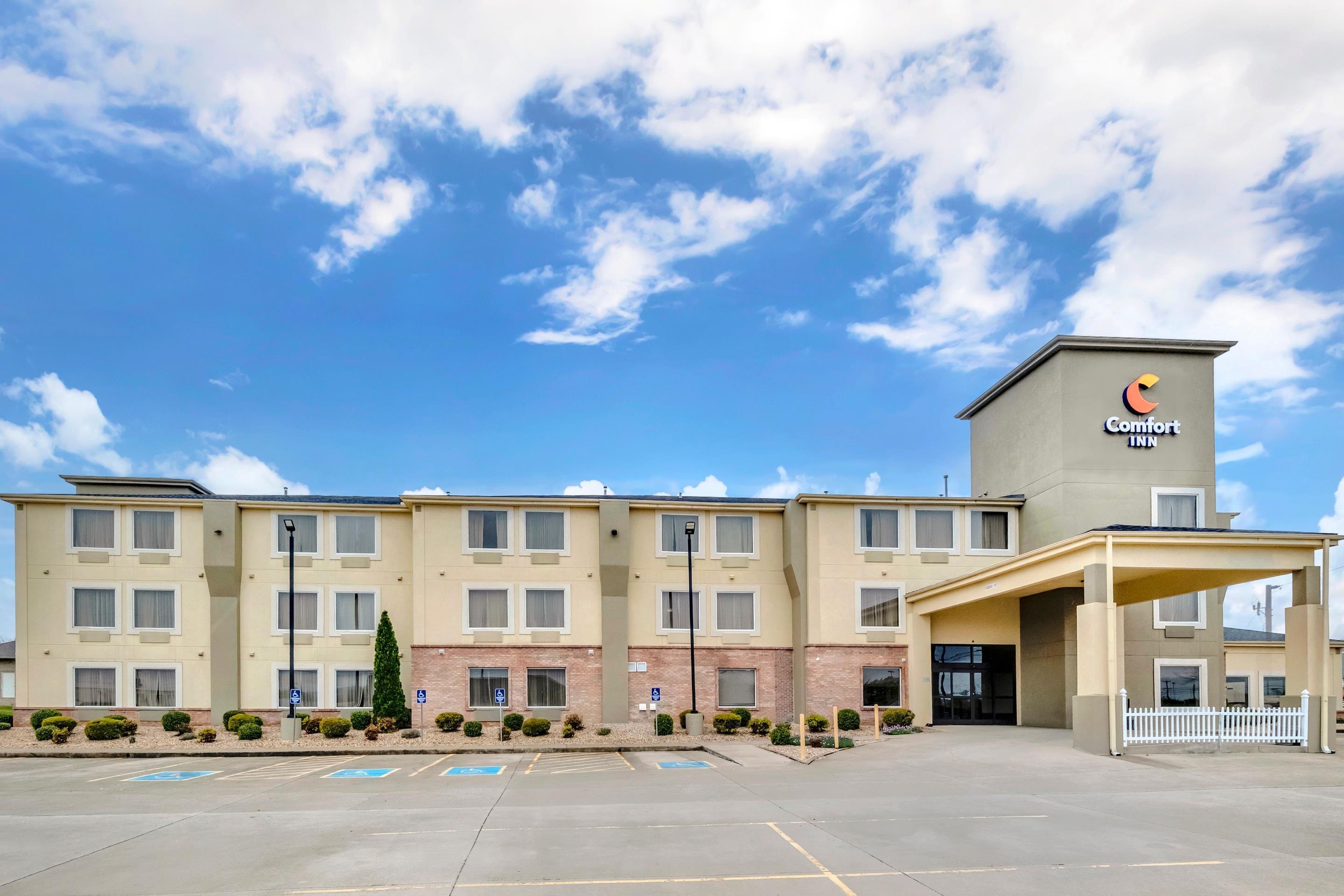 Hotel exterior | Comfort Inn Somerset KY