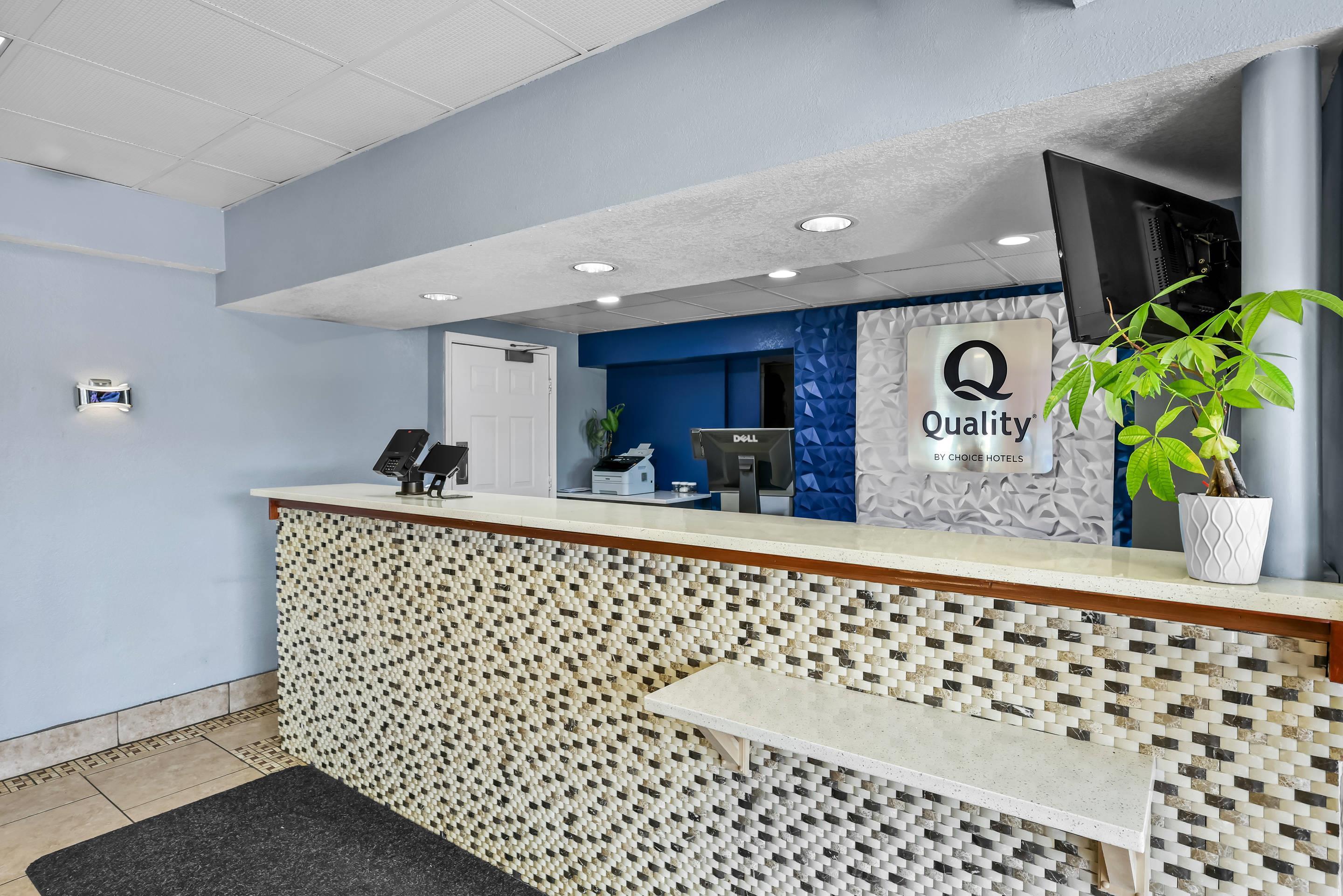 Front desk | Quality Inn