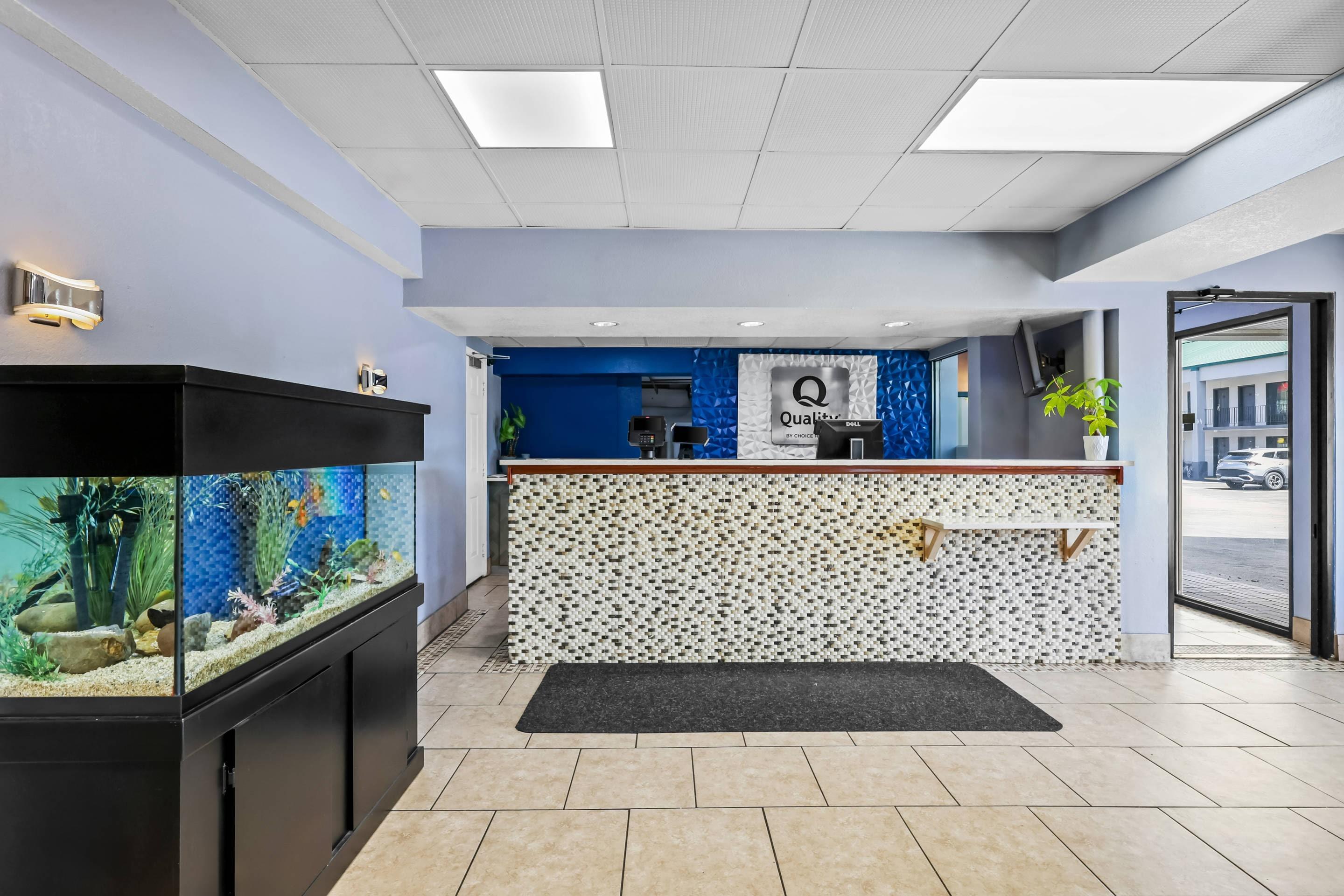 Front desk | Quality Inn
