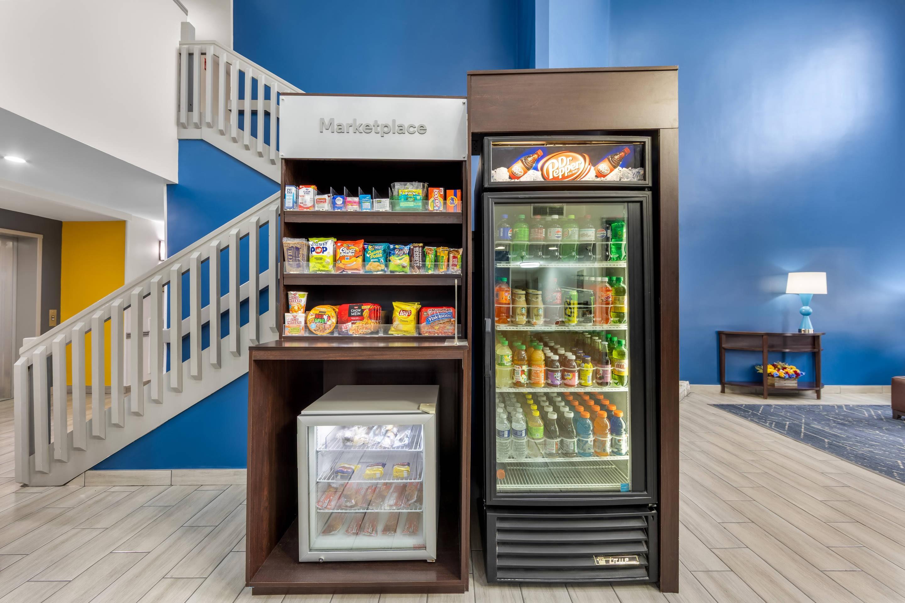 Hotel marketplace | Comfort Suites London