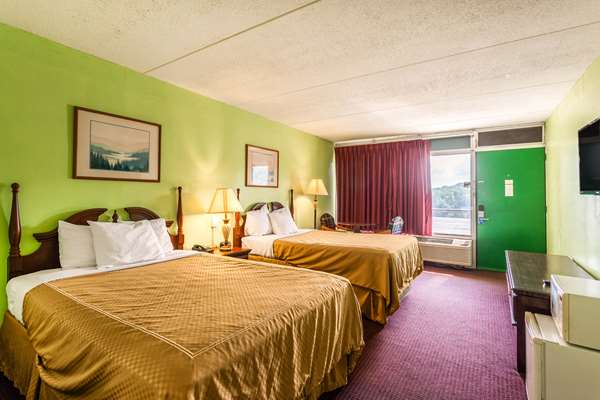  - Rodeway Inn Renfro Valley Mt Vernon - I-75, Exit 62