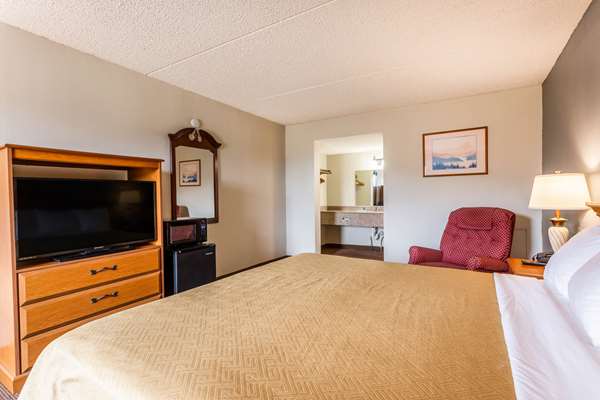  - Rodeway Inn Renfro Valley Mt Vernon - I-75, Exit 62