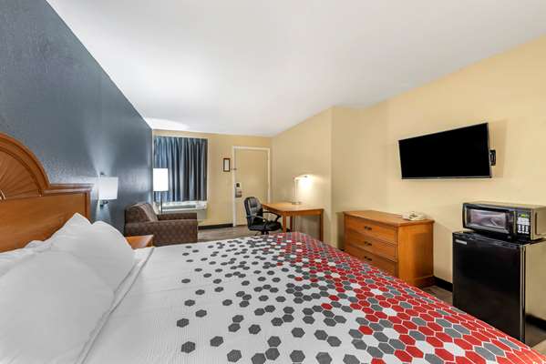 Suite - Econo Lodge Erlanger - I-71 & I-75, Exit 184