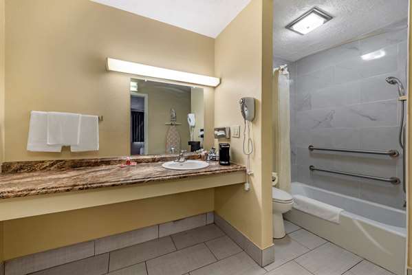  - Econo Lodge Erlanger - I-71 & I-75, Exit 184