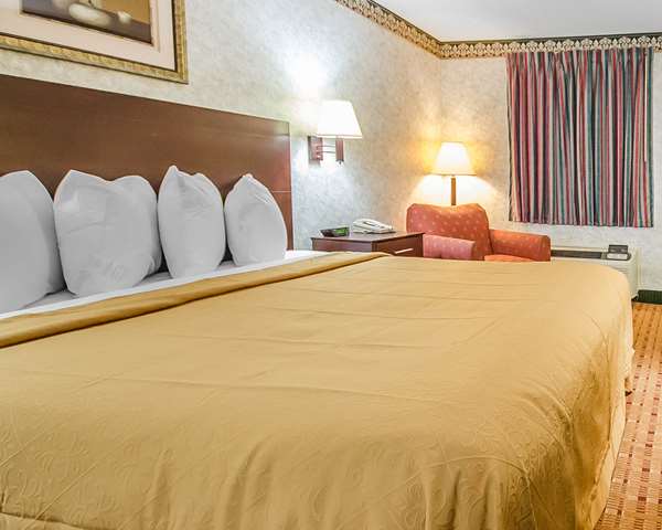  - Quality Inn Franklin - I-65, Exit 2