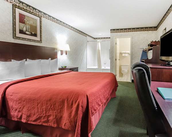  - Quality Inn Franklin - I-65, Exit 2