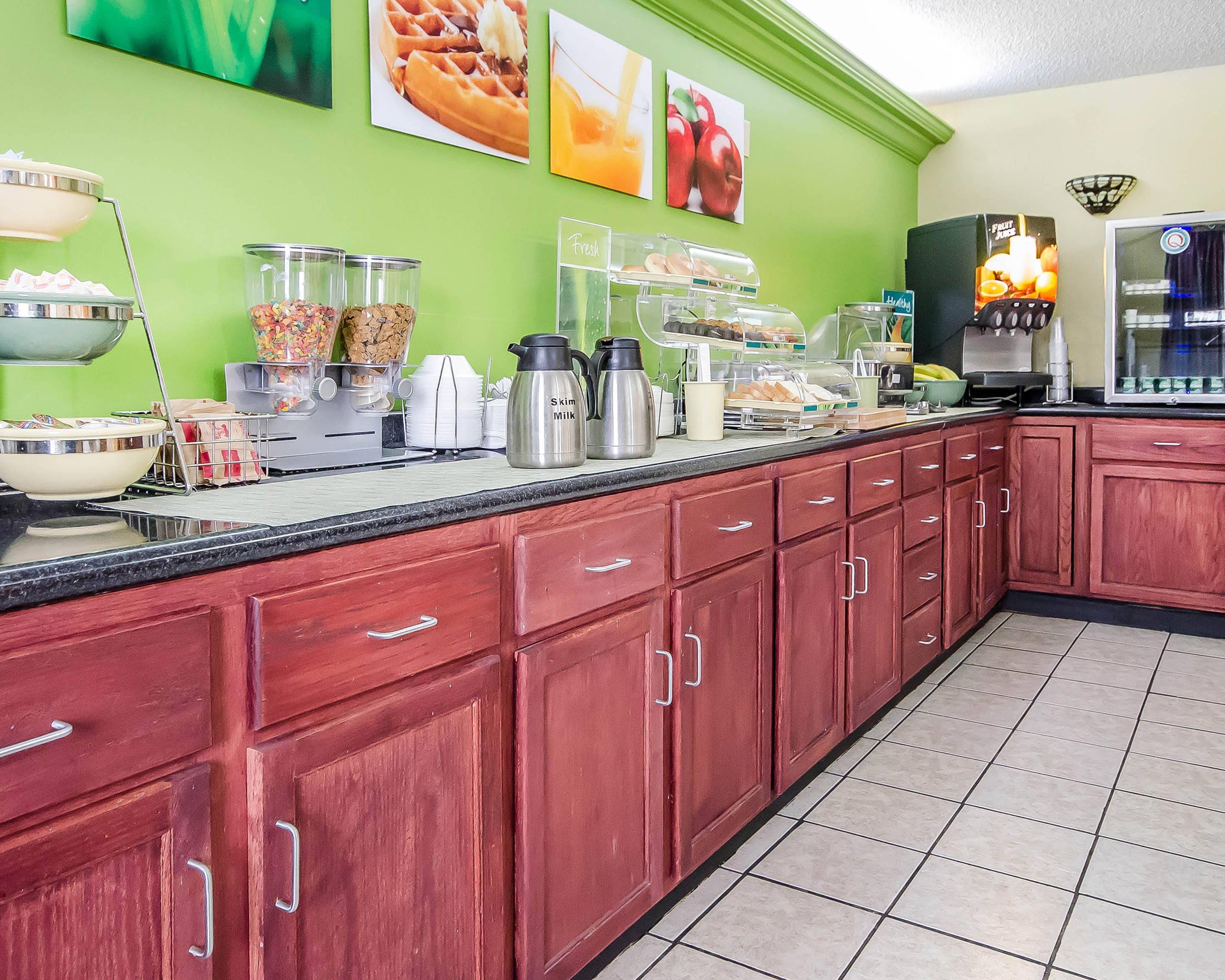 Assorted breakfast items | Quality Inn Franklin