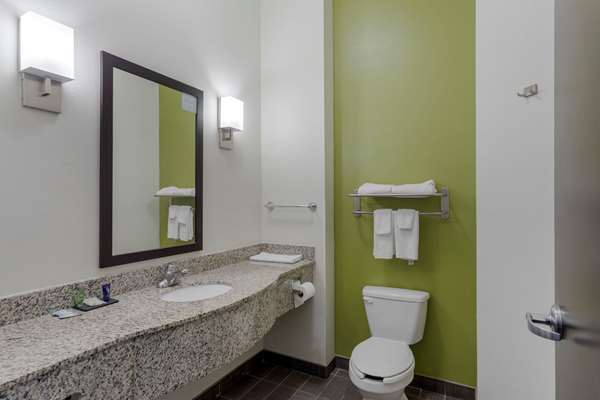  - Sleep Inn & Suites Cave City - I-65, Exit 53