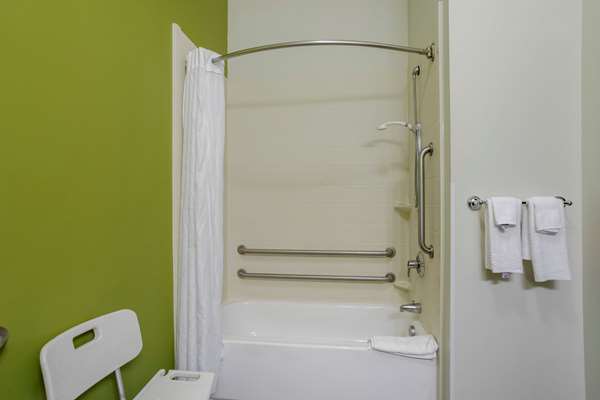  - Sleep Inn & Suites Cave City - I-65, Exit 53