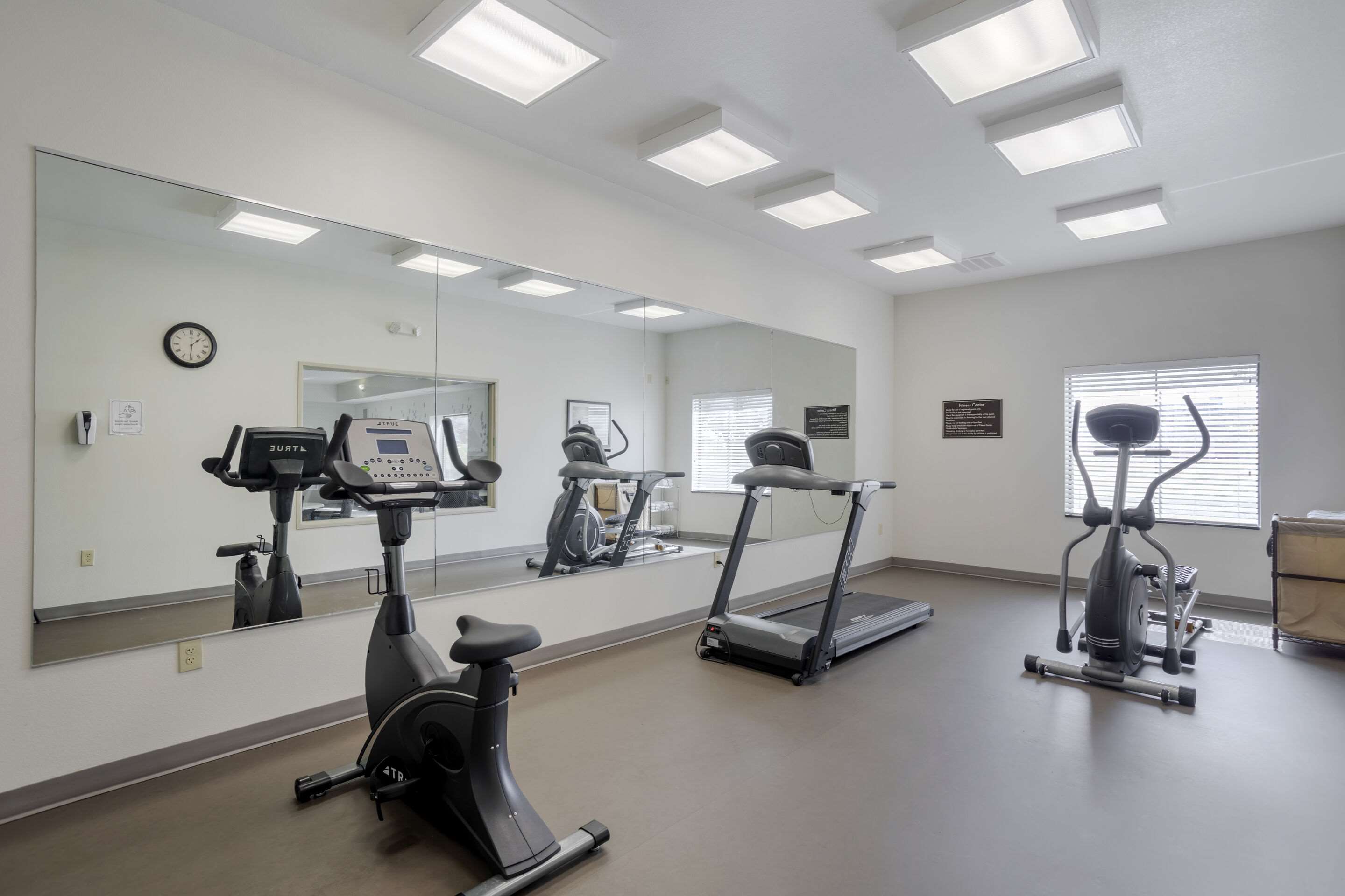 Fitness center | Sleep Inn & Suites Tuscaloosa East