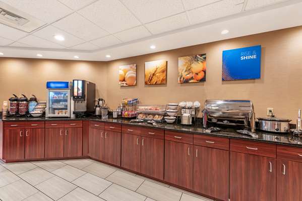 Amenities - Comfort Inn & Suites Morehead - I-64, Exit 133
