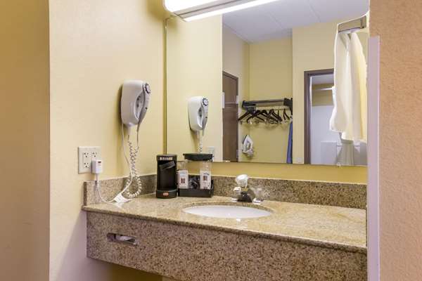  - Quality Inn & Suites Erlanger - I-275, Exit 2