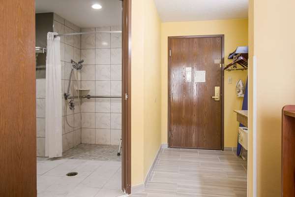  - Quality Inn & Suites Erlanger - I-275, Exit 2