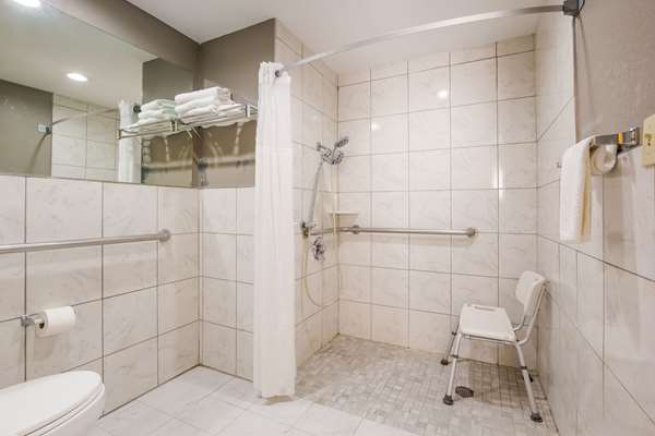  - Quality Inn & Suites Erlanger - I-275, Exit 2