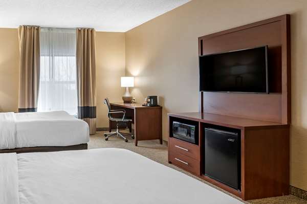  - Comfort Inn Shively - I-264, Exit 8