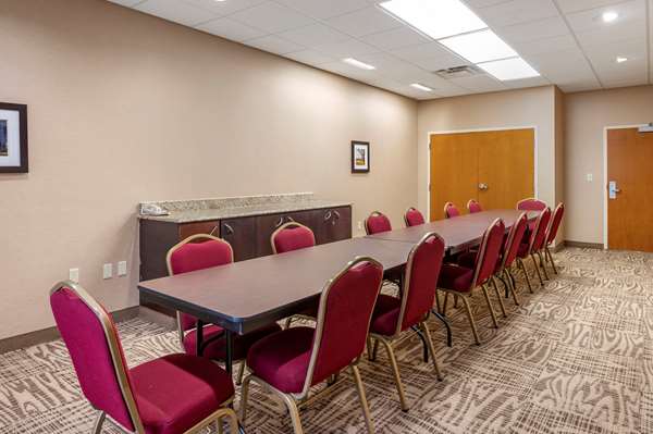  - Comfort Inn Shively - I-264, Exit 8