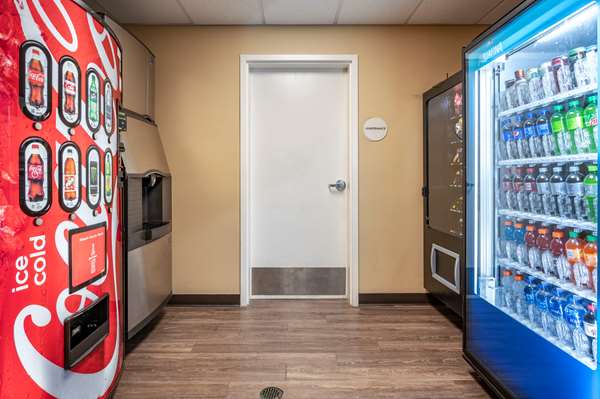  - Comfort Inn Shively - I-264, Exit 8