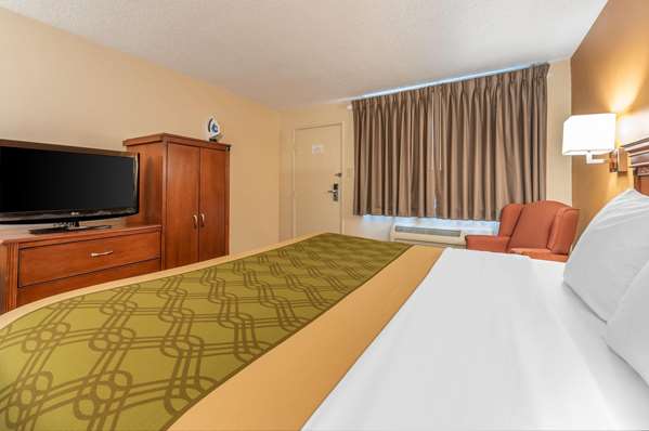  - Econo Lodge Downtown Louisville - I-65, Exit 136C