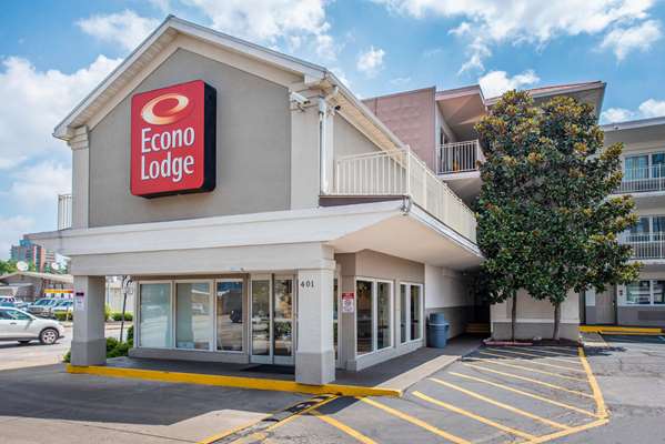 Exterior view - Econo Lodge Downtown Louisville - I-65, Exit 136C
