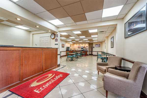  - Econo Lodge Downtown Louisville - I-65, Exit 136C