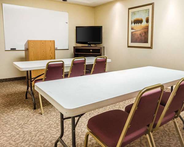  - Comfort Suites Elizabethtown - I-65, Exit 94
