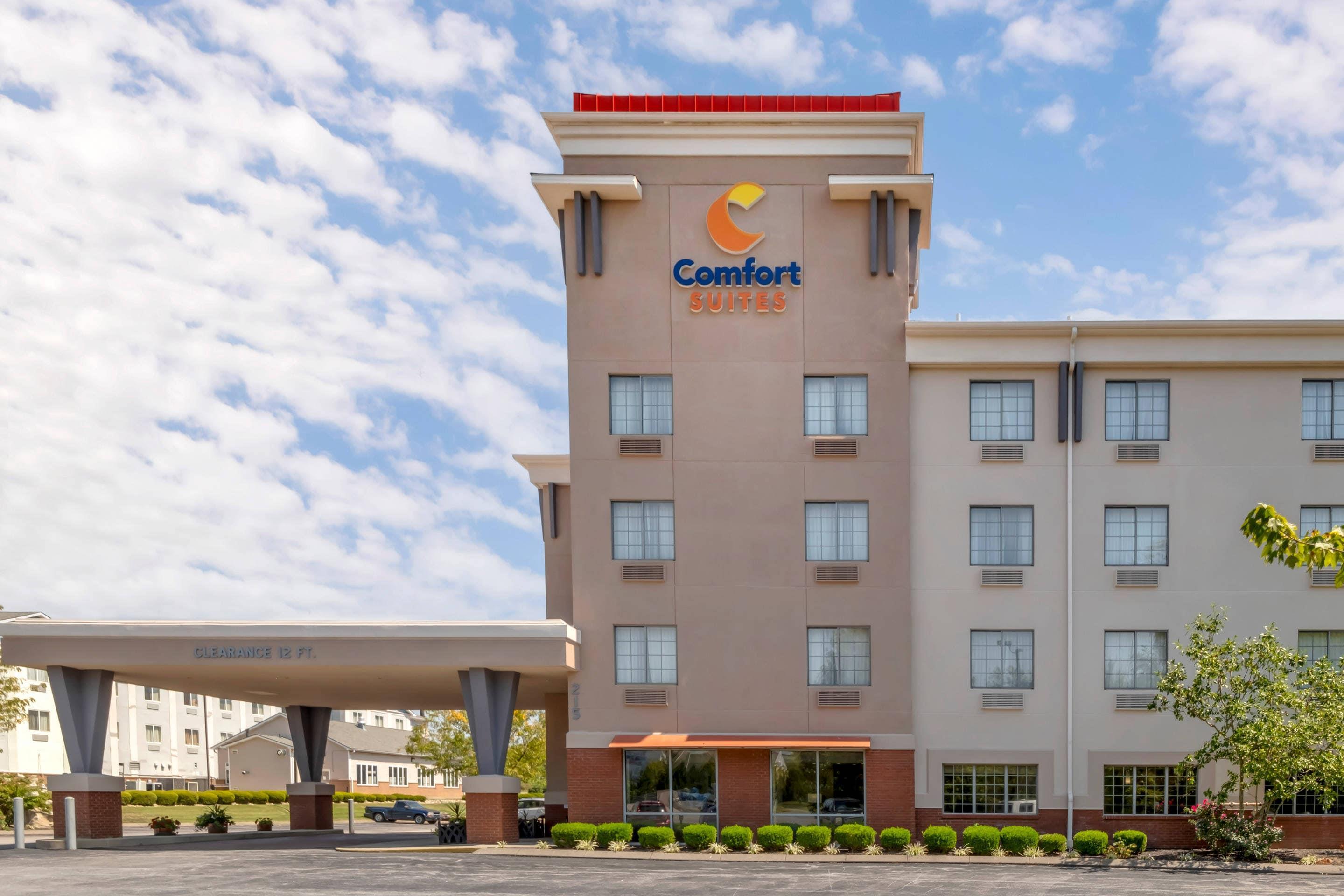 Hotel exterior | Comfort Suites