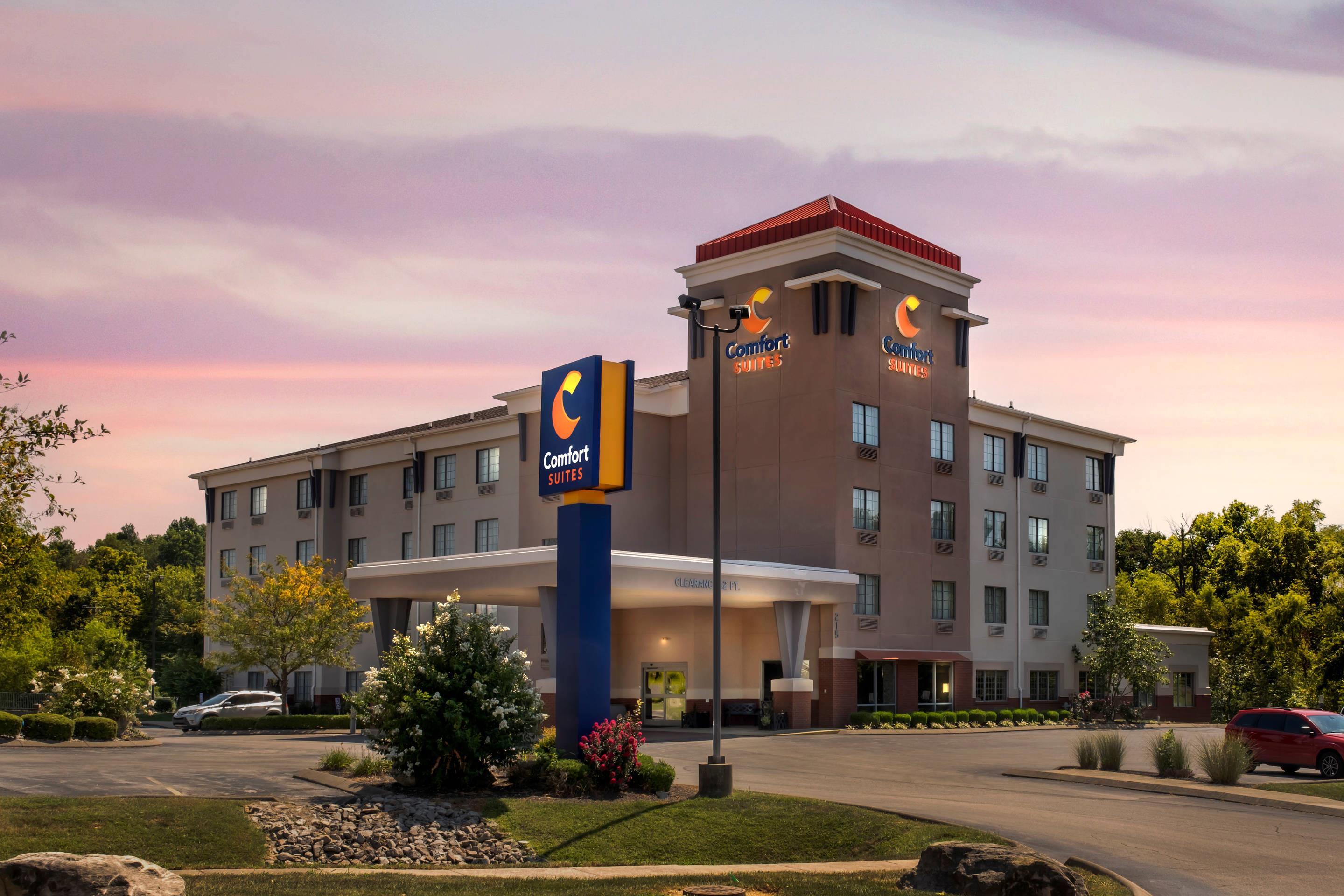 Twilight | Comfort Suites