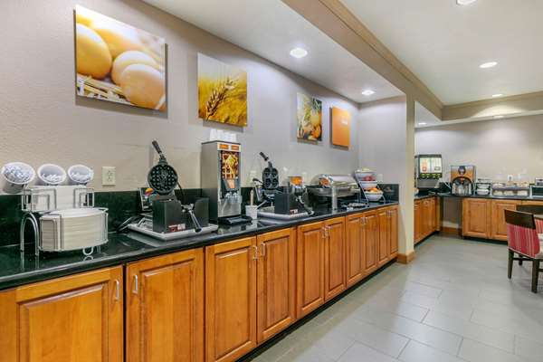 Amenities - Comfort Suites Hopkinsville - I-169, Exit 7