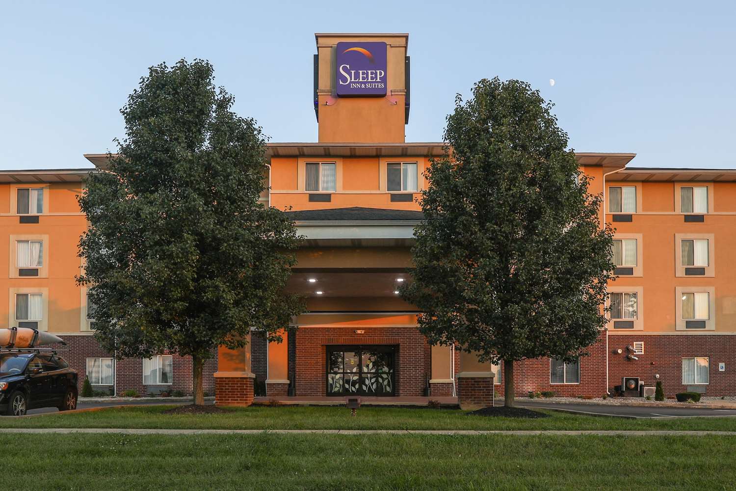 Sleep Inn & Suites Shepherdsville, KY See Discounts