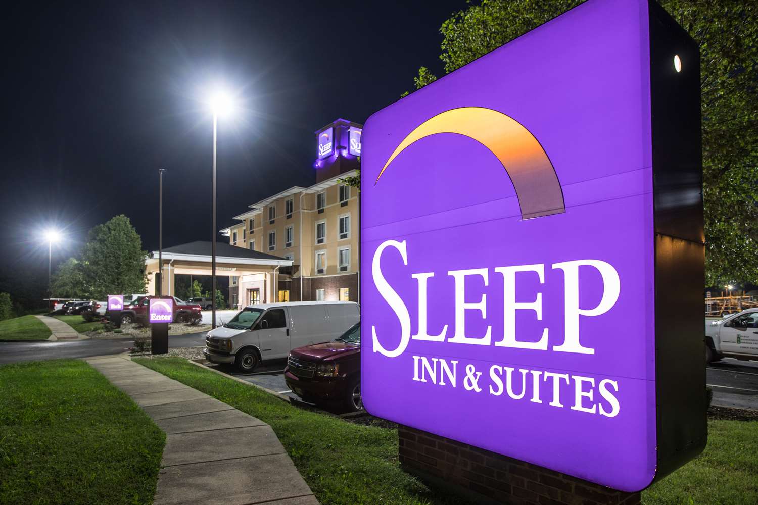 Sleep Inn & Suites Shepherdsville, KY See Discounts
