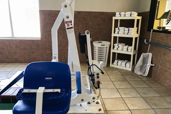 Pool - Sleep Inn & Suites Shepherdsville