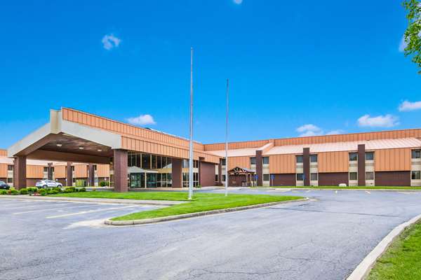 Exterior view - Quality Inn & Suites Florence - I-71 & I-75, Exit 182