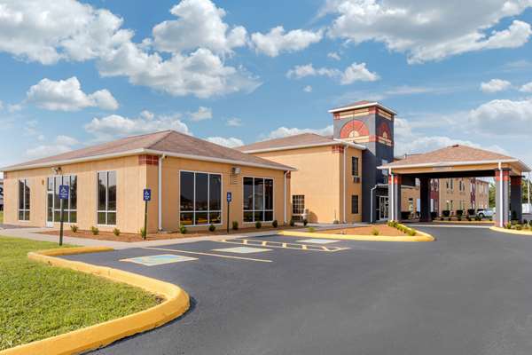Exterior view - Quality Inn Cadiz - I-24, Exit 65