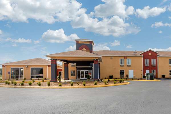 Exterior view - Quality Inn Cadiz - I-24, Exit 65