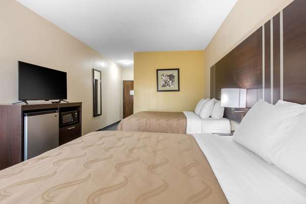  - Quality Inn Cadiz - I-24, Exit 65