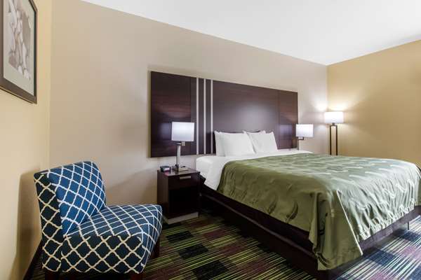  - Quality Inn Cadiz - I-24, Exit 65