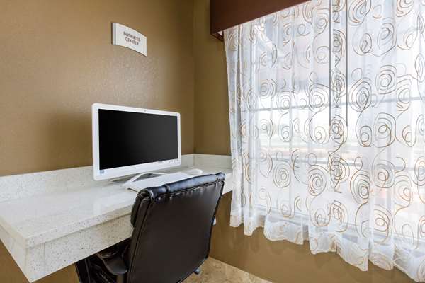 Conference Area - Quality Inn Cadiz - I-24, Exit 65