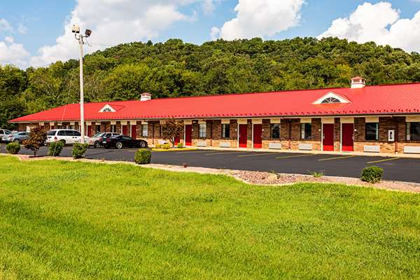 Exterior view - Econo Lodge Russellville