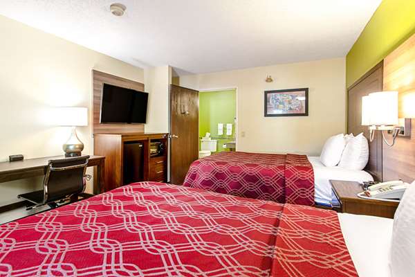  - Econo Lodge Russellville